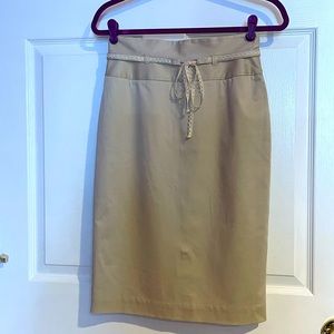 Intuitions pencil skirt. Tan brown color. Size 4